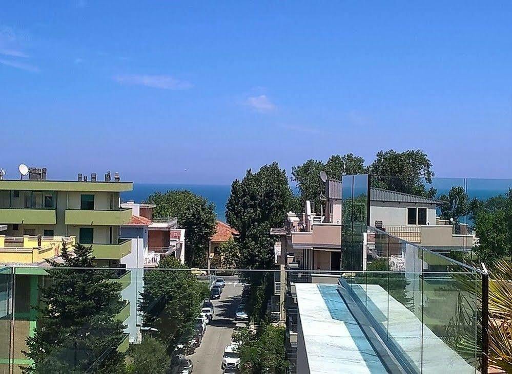 Residence Hotel Albachiara Rimini Zewnętrze zdjęcie